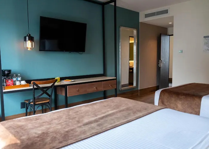 Hotel Ronda Minerva Guadalajara